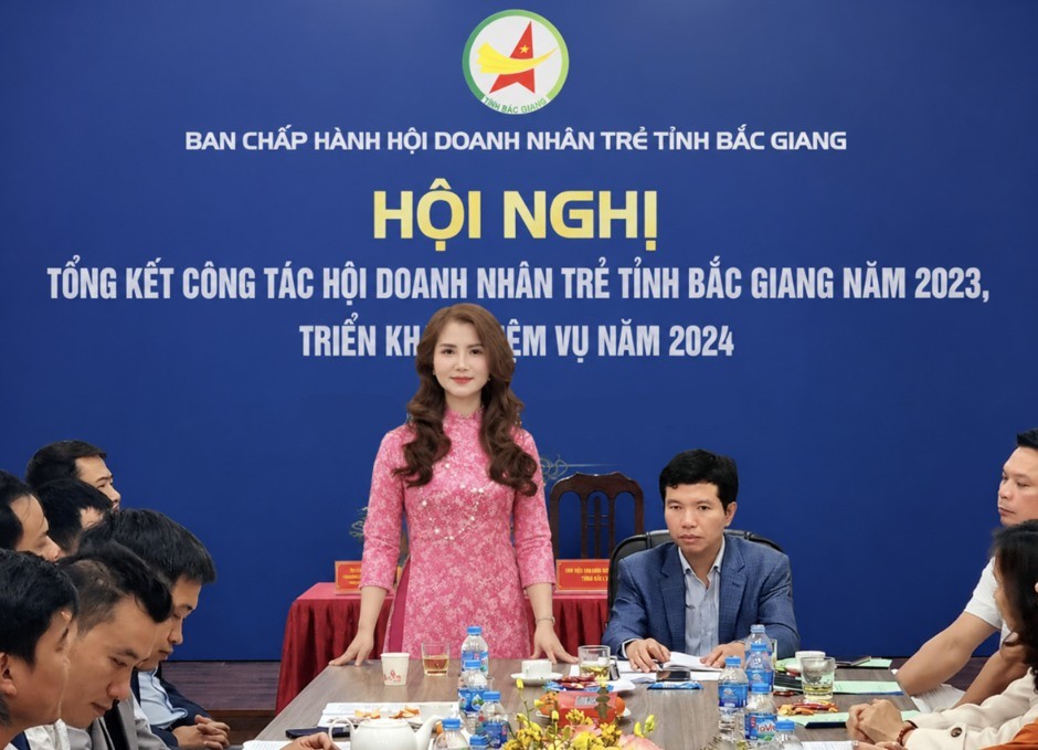 doanh-nhan-tre-1-1780530959.jpg
