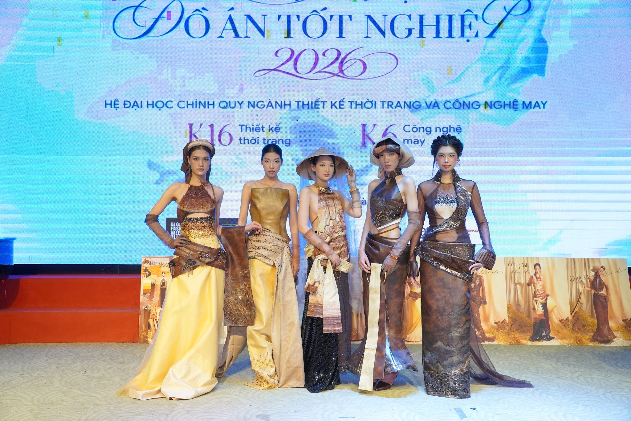tot-nghiep-10-1782442481.jpg