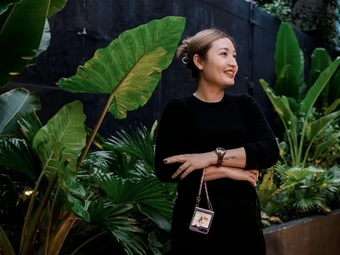 Người dùng “lột xác” với phiên bản mới linh hoạt, đầy sáng tạo với Galaxy Z5 Series